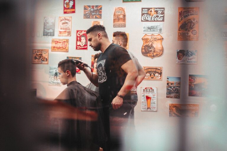 barbershop, haircut, hairstyles-2605079.jpg